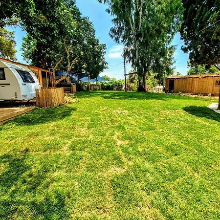 Hotel Glamping Beit Yanai Extérieur photo