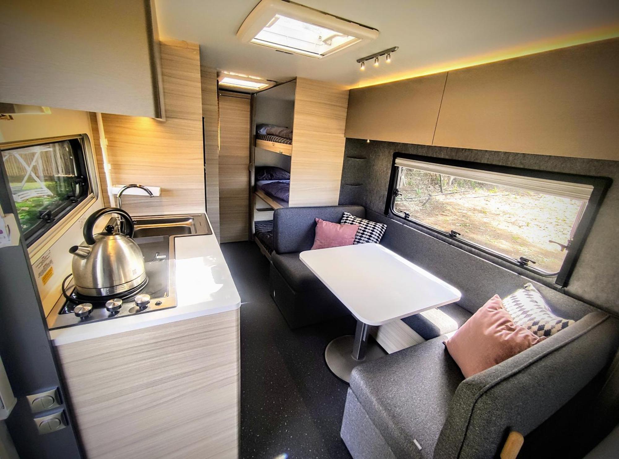 Hotel Glamping Beit Yanai Extérieur photo